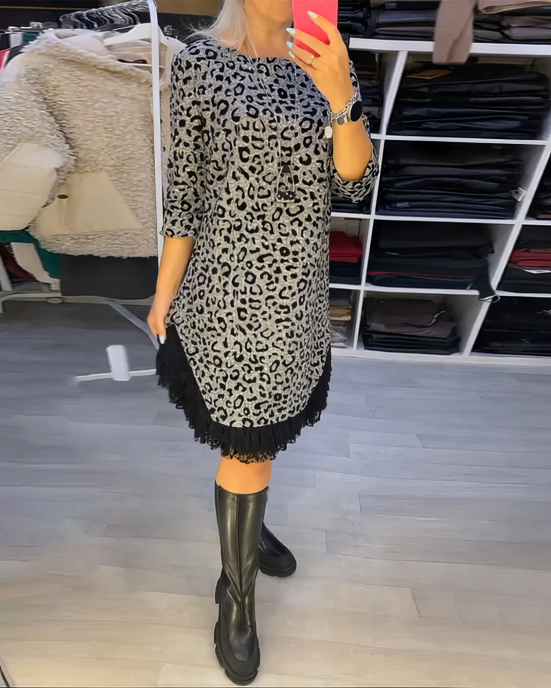 Vestido adelgazante con estampado de leopardo