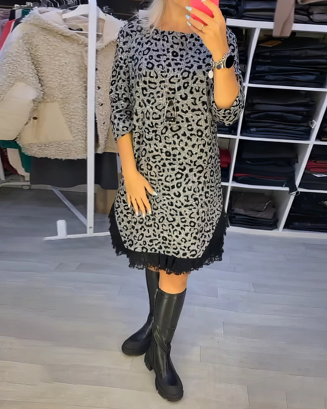 Vestido adelgazante con estampado de leopardo